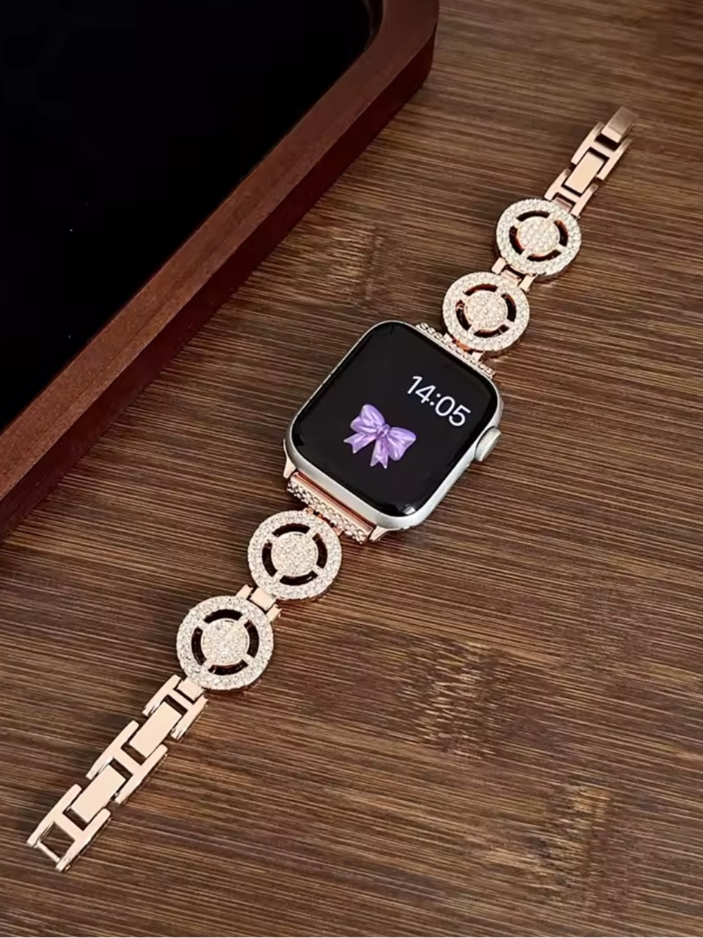 New Bracelet For Apple Watch band
Series 10/9/8/7 40-49mm